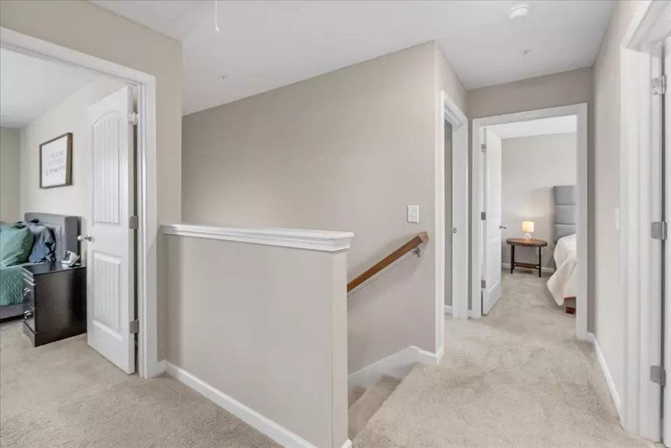 Entry Way - 1401 Garrett St, Murfreesboro, TN 37129 photo 2 of 2