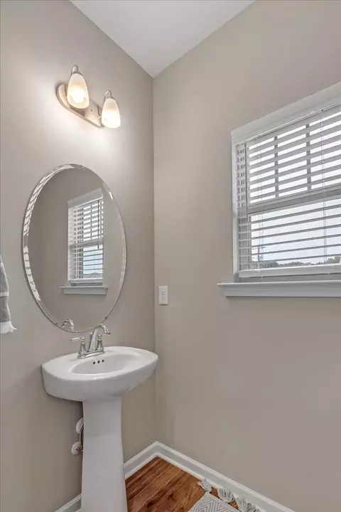Bath - 1401 Garrett St, Murfreesboro, TN 37129 photo 1 of 6
