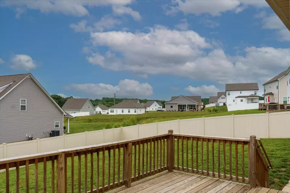 Exterior - 1401 Garrett St, Murfreesboro, TN 37129 photo 5 of 13
