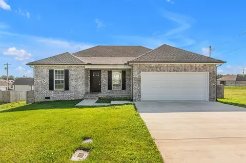 403 Rose Ln, Shelbyville, TN 37160