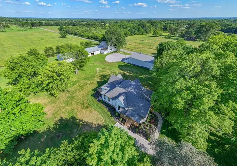3768 Hwy 41 A N, Unionville, TN 37180