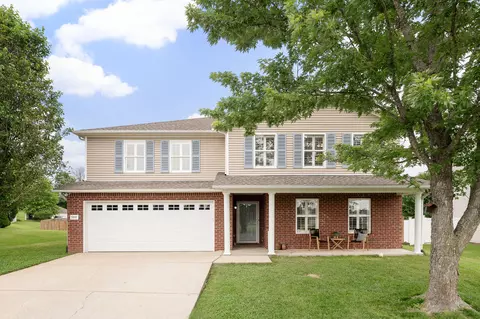 5010 Hancock Cir, Thompsons Station, TN 37179