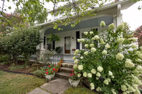 517 Lincoln Ave N, Fayetteville, TN 37334