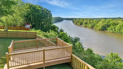 4010 Moss Rose Dr, Nashville, TN 37216