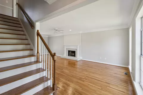 Living - 224 Devrow Ct, Franklin, TN 37064 photo 1 of 6