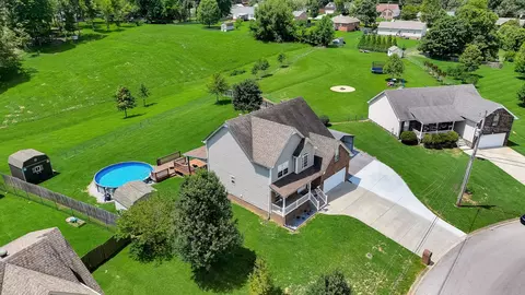 1440 Rustys Ln, Clarksville, TN 37042