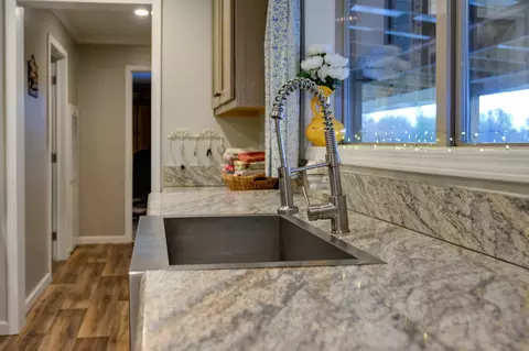 Kitchen - 658 Deberry Rd, Morrison, TN 37357 photo 3 of 11