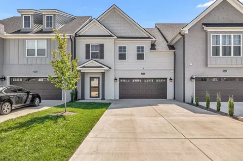 3522 Magruder Dr, Murfreesboro, TN 37129