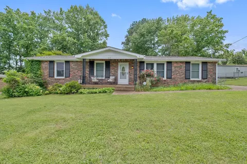208 Bass Dr, Mount Juliet, TN 37122