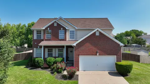 1009 Kiser Ave, Hendersonville, TN 37075