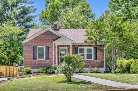 1019 Fleming St, Columbia, TN 38401