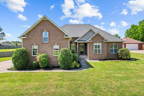 1249 Filmore Harris Rd, Pleasant View, TN 37146