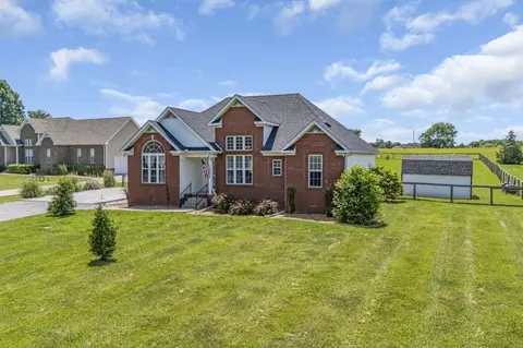 513 Martin Chapel Rd, Portland, TN 37148