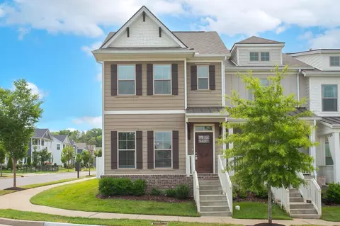1525 White Tip Ln, Antioch, TN 37013