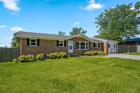 407 Pinecrest St, Mcminnville, TN 37110