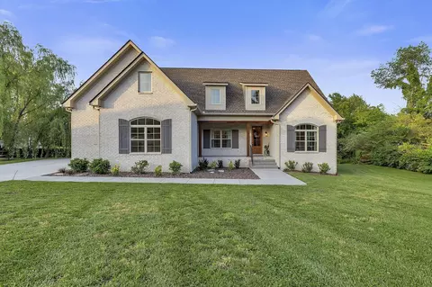 7205 Polston Ct, Fairview, TN 37062