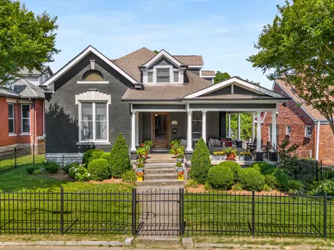 1003 15th Ave S, Nashville, TN 37212