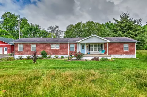 6842 Williams Rd, Cross Plains, TN 37049