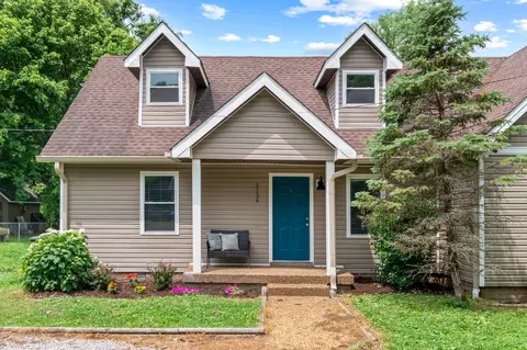 3139 E Lake Dr, Nashville, TN 37214