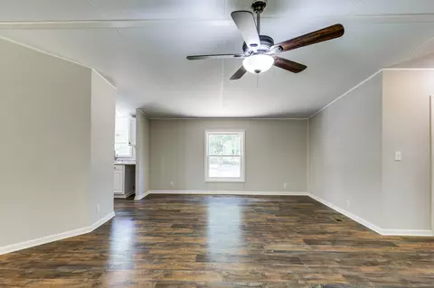 2002 Brushy Rd, Centerville, TN 37033 photo 10