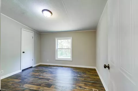 2002 Brushy Rd, Centerville, TN 37033 photo 12