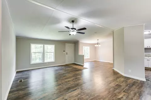 2002 Brushy Rd, Centerville, TN 37033 photo 9