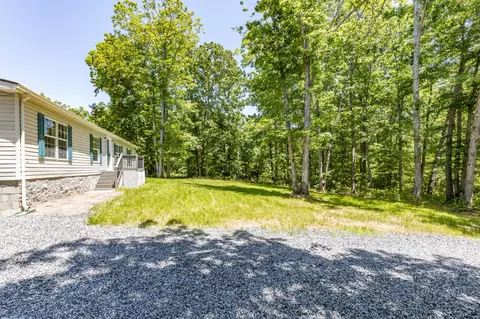 2002 Brushy Rd, Centerville, TN 37033 photo 4