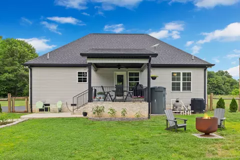 Exterior - 4476 Beards Chapel Rd, Springfield, TN 37172 photo 7 of 17