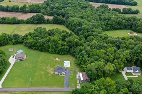 View/Area - 4476 Beards Chapel Rd, Springfield, TN 37172 photo 2 of 7