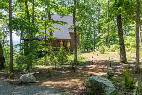 649 Longview Ln, Monteagle, TN 37356