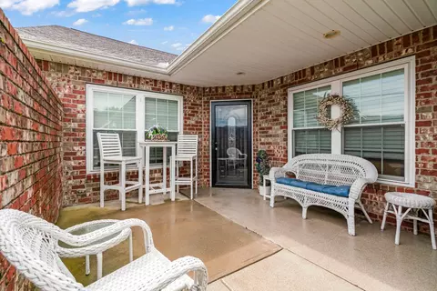 127 Alden Ln N, Lebanon, TN 37087