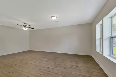 Living - 430 W Maple St, Morrison, TN 37357 photo 1 of 5