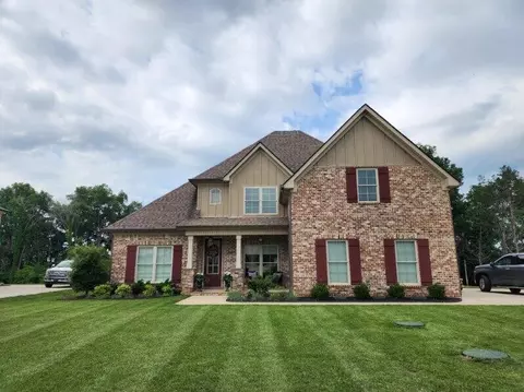 216 Seclusion Ct, Murfreesboro, TN 37129