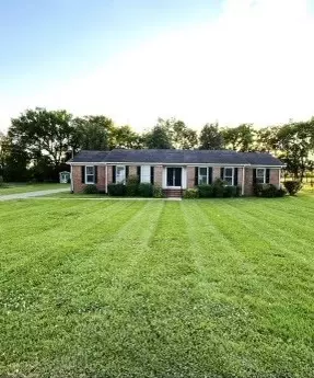 113 Idle Dr W, Shelbyville, TN 37160