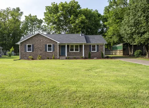 516 Karstridge Rd, Smyrna, TN 37167