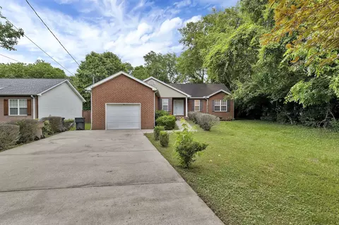 2920 Vaulx Ln, Nashville, TN 37204