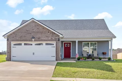 1973 Sydney Louise Dr, Clarksville, TN 37042