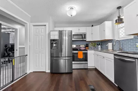 Kitchen - 206 Greer Dr, Springfield, TN 37172 photo 1 of 1