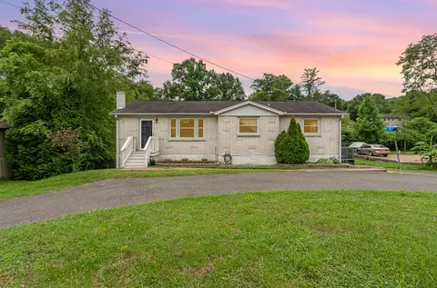 3841 Bonnacreek Dr, Hermitage, TN 37076