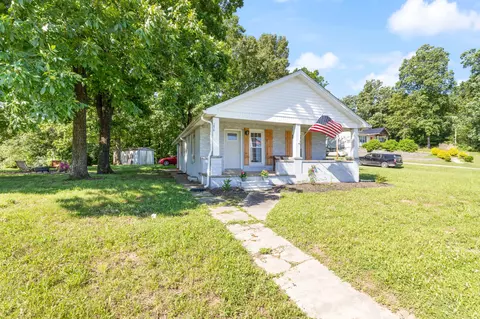 Other - 1076 Highway 47 E, Dickson, TN 37055 photo 1 of 7