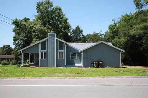 541 Castlegate Dr, Nashville, TN 37217