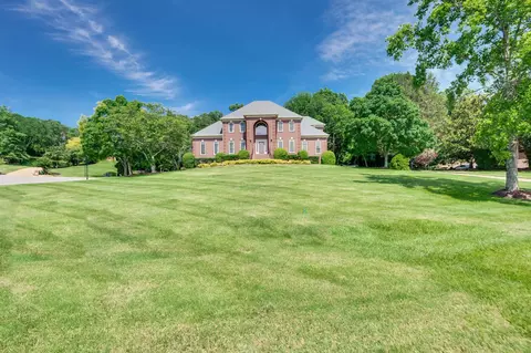 9258 Chevoit Dr, Brentwood, TN 37027