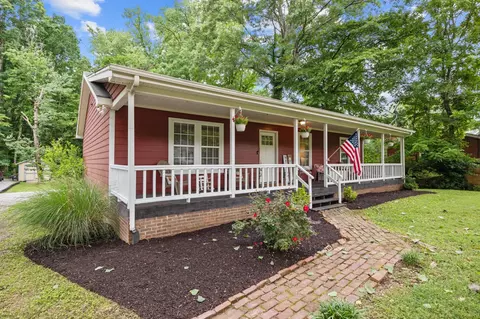 2030 Old Greenbrier Pike, Greenbrier, TN 37073