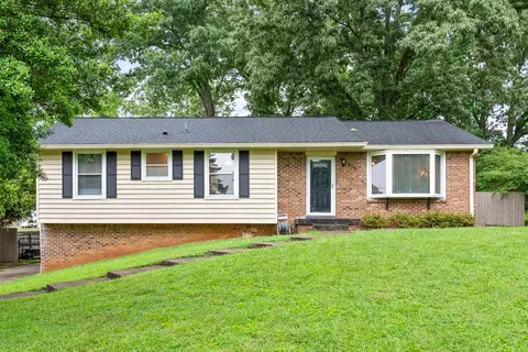 605 Paddy Run Rd, Clarksville, TN 37042