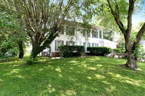 801 Parkview Ct, Clarksville, TN 37042