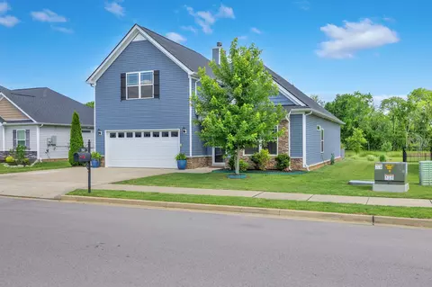 Exterior - 252 Karis Dr, Spring Hill, TN 37174 photo 5 of 12