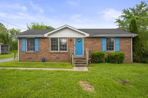 2411 17th Ave E, Springfield, TN 37172