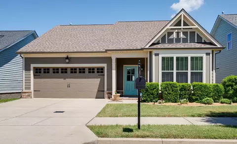 60 Nokes Dr, Hendersonville, TN 37075