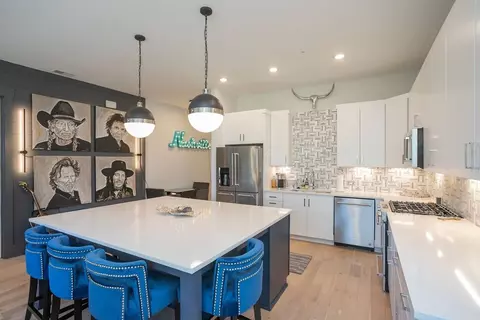 119 Acklen Park Dr #204, Nashville, TN 37203