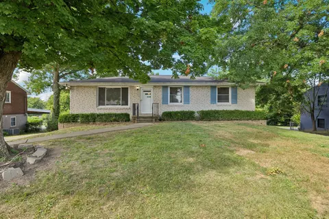 355 Wauford Dr, Nashville, TN 37211
